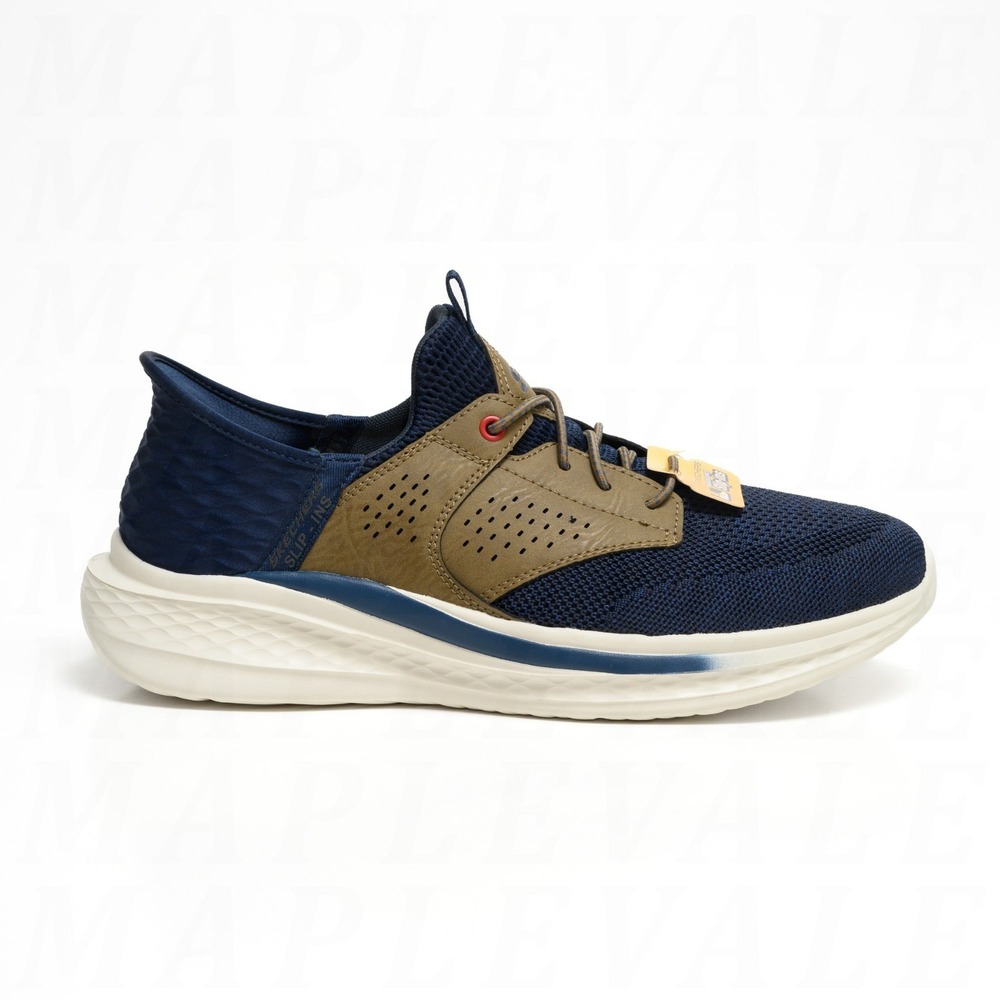 Skechers Slade Caster Men's Sz 9 Sneakers Navy Blue/Tan Relaxed Fit Slip-In Shoe